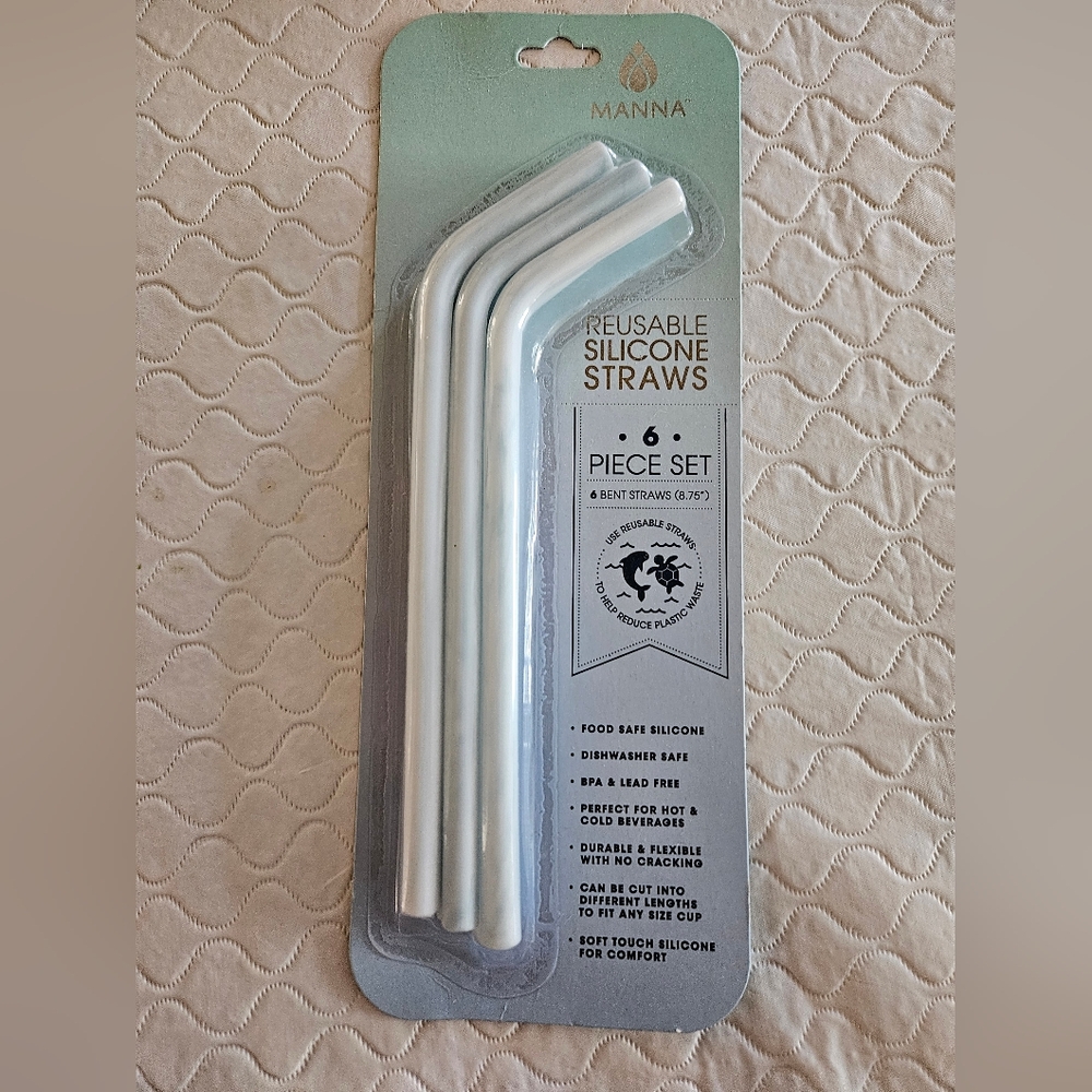 Manna Brand  6 Piece Reusable Silicone Straw New